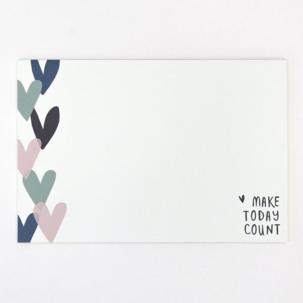 Bloc de feuilles avec petits coeurs