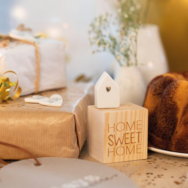 Porte-bonheur HOME SWEET HOME, maison en porcelaine
