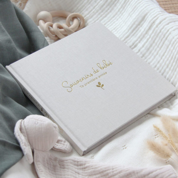 Livre ''Souvenirs de bébé'' - ''Ta 1ère année'' – Image 2