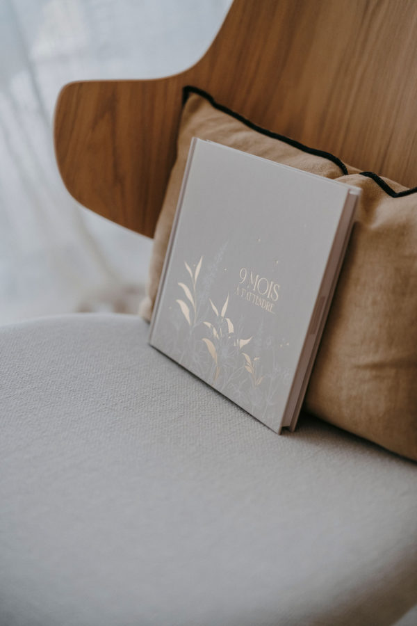 Livre ''Journal de grossesse'' - 9 mois à t'attendre – Image 11