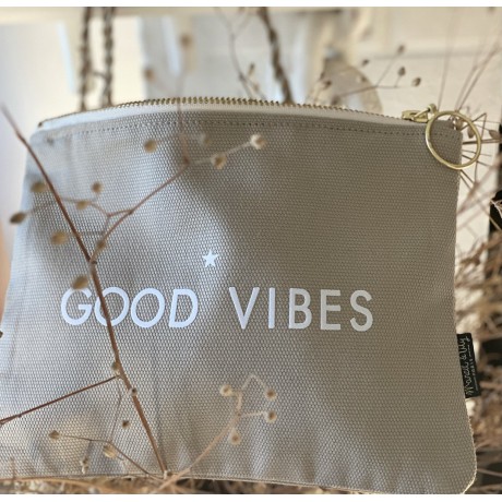 Trousse ''Good Vibes'' couleur mastic