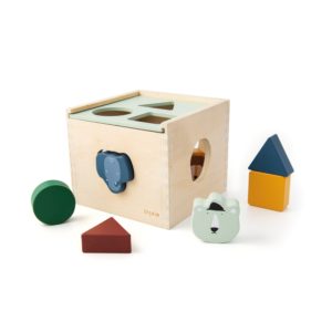 Jeu en bois ''Boîte à formes''