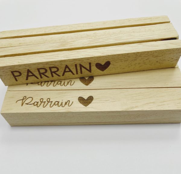 Socle en bois pour photo "Parrain 🖤" 15 cm
