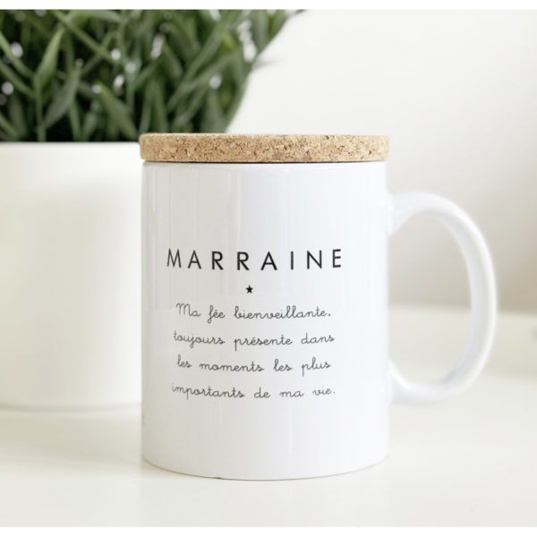 Tasse avec couvercle en liège marraine (définition)
