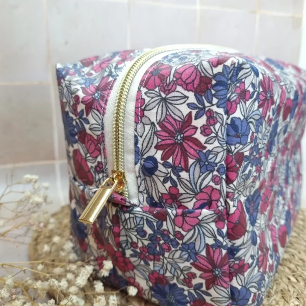 Maxi trousse panier fleurs coloris roses et bleus – Image 5