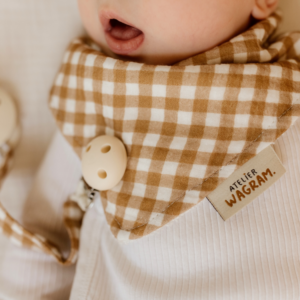 Bavoir en gaze de coton vichy
