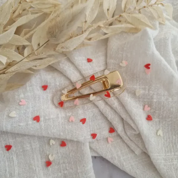 Barrette en résine Love multicolore