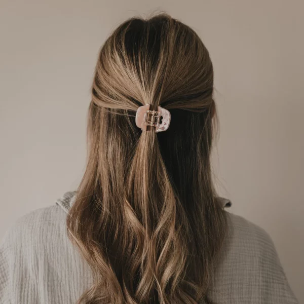 Pince à cheveux 🤍 rose marbré – Image 4