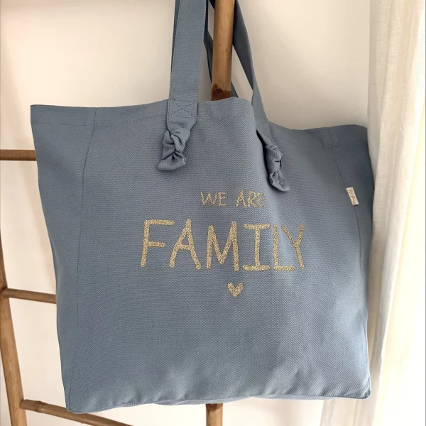 Sac cabas - We are family ♥ coloris bleu nuage