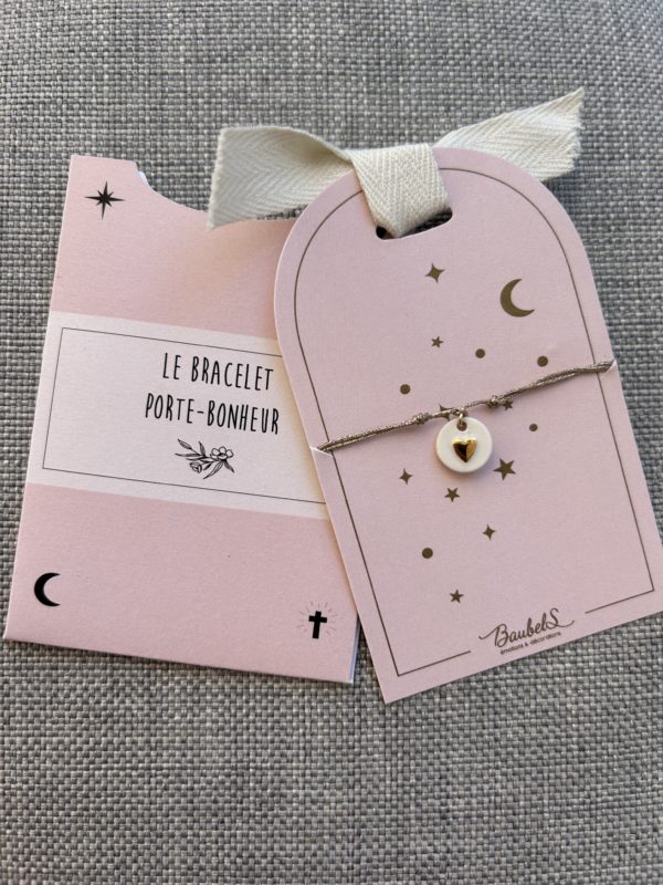 Bracelet fil doré - médaillon coeur
