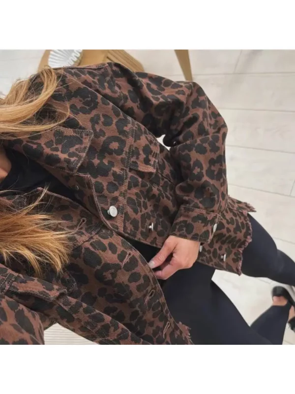 Veste en Jean imprimé léopard – Image 2