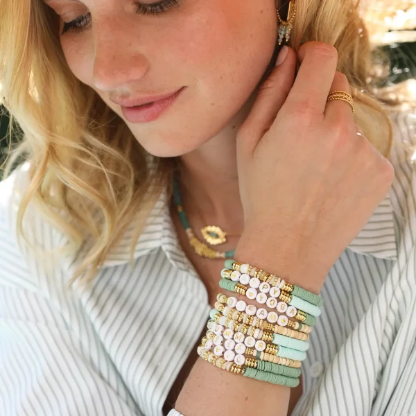 Bracelet mantra Bohème avec 🤍🤍🤍 – Image 2