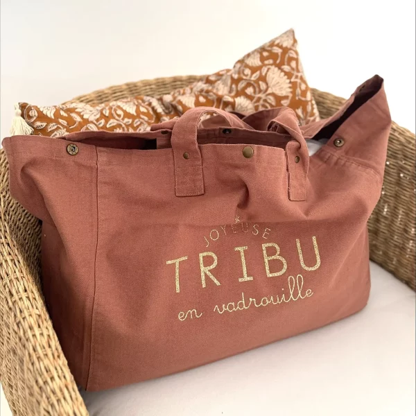 Sac cabas Joyeuse Tribu en vadrouille - Bois de santal – Image 3