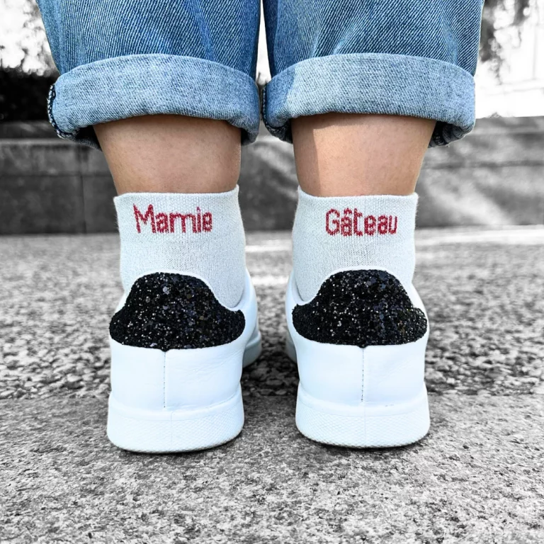 Chaussettes/socquettes argenté & rouge Mamie Gâteau