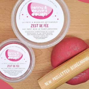 Pâte à modeler rose à paillettes Zest de Fée