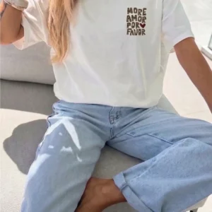 T-shirt - More amor por favor